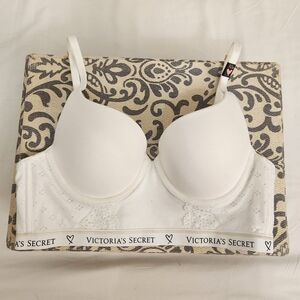 Victoria's Secret White Lace Bra